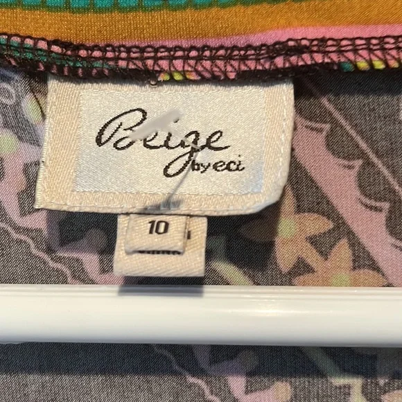 Beige by eci Dress! Gorgeous! Excellent Condition! - Picture 2 of 3